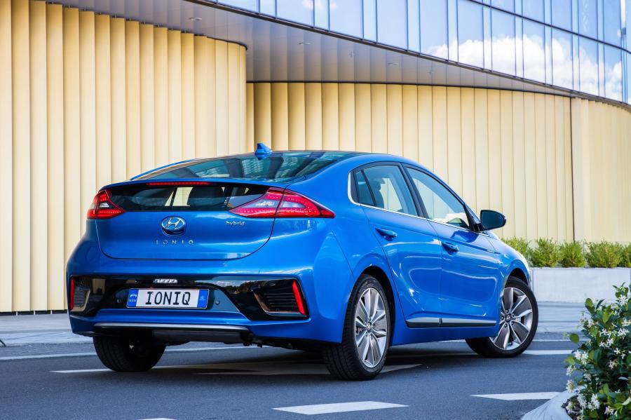  Hyundai IONIQ hybrid (AE) 2018 года  (AU) (фото 41 из 42)